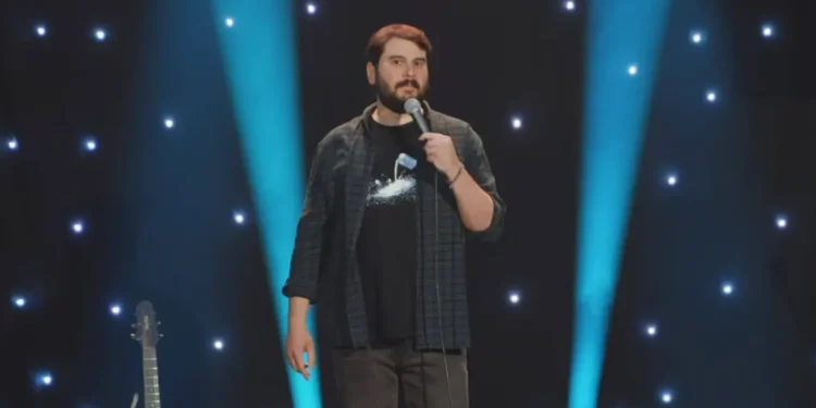 Πάρις Ρούπος: Η Pizza Fan τον απέλυσε επειδή ενόχλησε το σχόλιο του για την ελληνική σημαία – Ο Μπογδάνος απαίτησε την απολυσή του