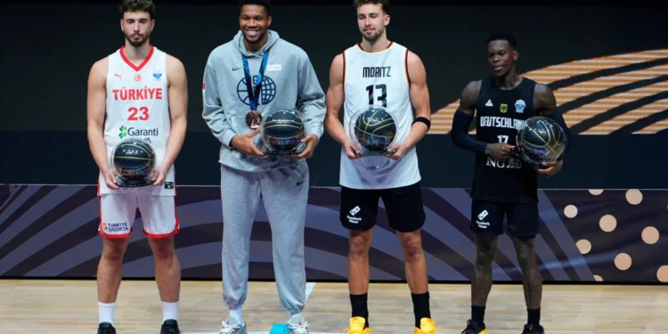 Η στιγμή που ο Σενγκούν δεν έδωσε το χέρι του στον Γιάννη: Τι συνέβη με τον Σρέντερ – Δείτε βίντεο