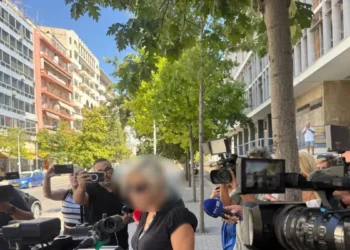 Θέρμη: Ελεύθερη με εγγύηση 50.000 ευρώ η 45χρονη με την Porsche που προκάλεσε τροχαίο