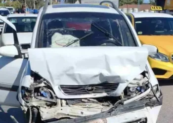 Κατερίνη: ΙΧ μπήκε στο αντίθετο ρεύμα και έπεσε σε δύο οχήματα – Νεκρός ένας 61χρονος