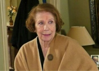 Μέλπω Ζαρόκωστα: Δύσκολες ώρες για την αγαπημένη ηθοποιό – Μεταφέρθηκε εσπευσμένα στο νοσοκομείο