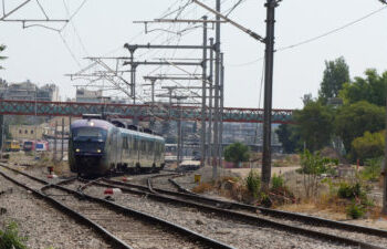 Νεκρός πεζός που παρασύρθηκε από τρένο στην οδό Κωνσταντινουπόλεως