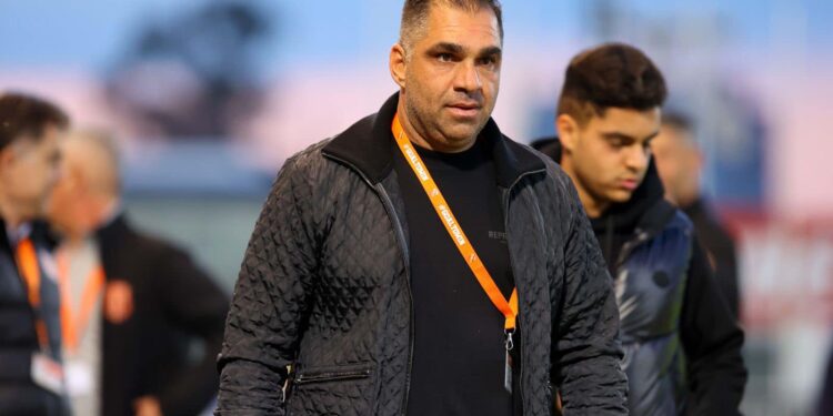 Δολοφόνησαν Κύπριο πρόεδρο ποδοσφαιρικής ομάδας στη Λεμεσό – Του είχαν στήσει ενέδρα έξω από το σπίτι του, ξεψύχησε δίπλα στον γιο του