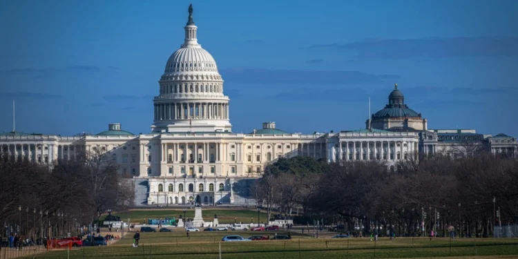 Σε shutdown οι ΗΠΑ για πρώτη φορά από το 2018 – Τι σημαίνει η διακοπή λειτουργίας της κυβέρνησης, ποιες υπηρεσίες επηρεάζει