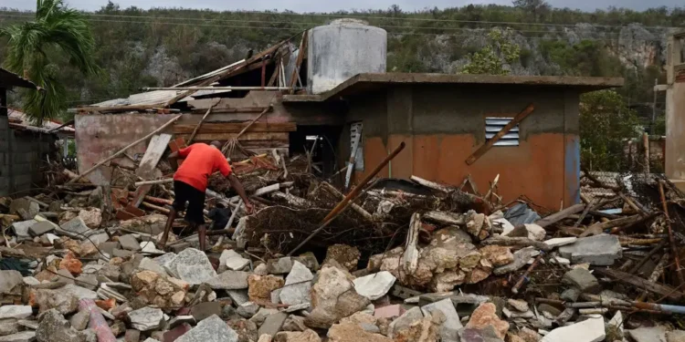 Ο τυφώνας Melissa επιταχύνεται και απειλεί τη βόρεια Καραϊβική – Επόμενος σταθμός οι Βερμούδες