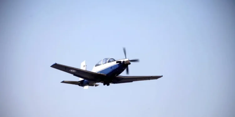 Εκπαιδευτικό αεροσκάφος έπεσε στο Τατόι – Πληροφορίες για έναν νεκρό