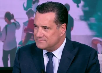 Γεωργιάδης για το Μνημείο του Αγνώστου Στρατιώτη: Δεν ξέρω κανένα κράτος στο οποίο κάποιοι να οικειοποιούνται ένα εθνικό σύμβολο