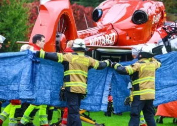 Γερμανία: Δήμαρχος μαχαιρώθηκε έξω από το σπίτι της – Σε κίνδυνο για τη ζωή της