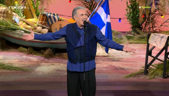 Πυρά Λαζόπουλου κατά Μητσοτάκη: Φαίνεται πως δεν συμπαθεί τους ανθρώπους των Τεμπών