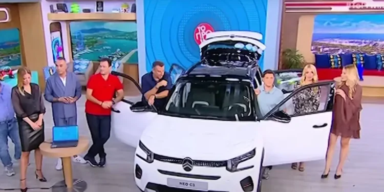 Ο Γιώργος Λιάγκας κάλεσε τον τυχερό που κέρδισε το αυτοκίνητο στην εκπομπή του και εκείνος τον απείλησε ότι θα πάρει την αστυνομία