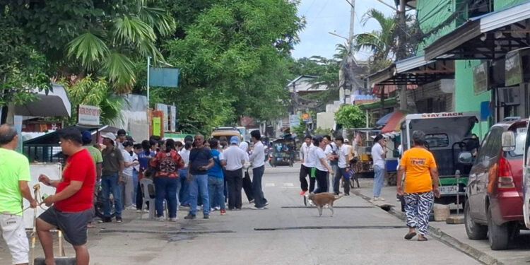 Ισχυρός σεισμός 7,4 Ρίχτερ στις Φιλιππίνες – Άρση του συναγερμού για τσουνάμι – Συγκλονιστικά βίντεο