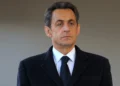 Η πρώτη «τρομακτική νύχτα» του Σαρκοζί στη φυλακή: Δέχτηκε απειλές θανάτου από κρατούμενο, υπό αστυνομικη προστασία ο πρώην πρόεδρος
