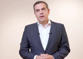 Παραιτήθηκε από βουλευτής ο Αλέξης Τσίπρας – «Ίσως σύντομα να ταξιδέψουμε πάλι μαζί σε πιο όμορφες θάλασσες»