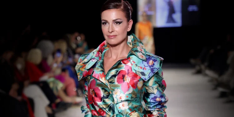 Η Τζίνα Αλιμόνου μιλά για το περιστατικό ενδοοικογενειακής βίας από τον πρώην σύντροφό της: «Χειροδίκησε, με έσπρωξε και με έβριζε»