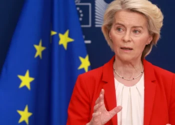 Φον ντερ Λάιεν: Κάτι επικίνδυνο συμβαίνει στους ουρανούς μας με τα drones – Το τείχος θα προστατεύει και τα νότια σύνορα της Ευρώπης