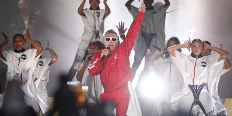 Ρόμπι Γουίλιαμς στο Καλλιμάρμαρο: Τα τραγούδια που διάλεξε ο «αλήτης της ποπ», το σόου με το κοινό και η… Χάιδω