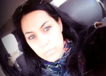 27χρονη Eλληνοκαναδή σκότωσε τους δύο μικρούς γιους της για «να ενωθούν όλοι στον Παράδεισο» με τον 72χρονο σύζυγό της που πέθανε από καρκίνο