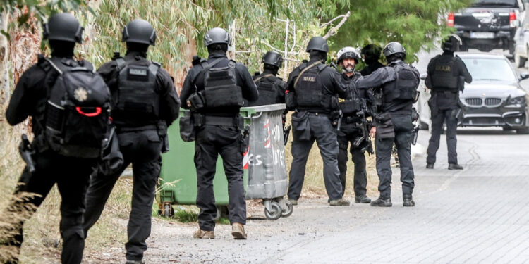 Βορίζια: Πάνοπλοι αστυνομικοί στο χωριό μετά το μακελειό με δύο νεκρούς – Σήμερα η κηδεία του 39χρονου