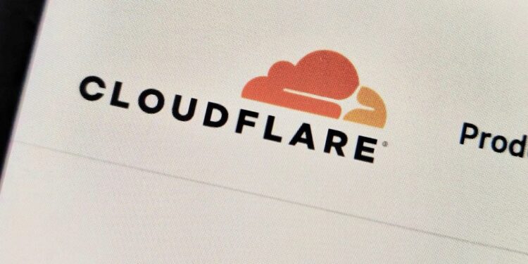 «Έπεσε» το Cloudflare: Εκτός λειτουργίας το Χ και πολλές ιστοσελίδες