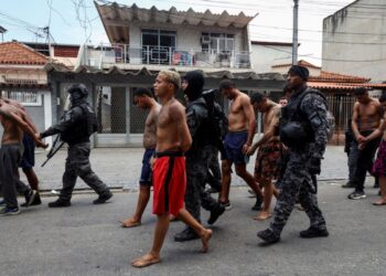 Comando Vermelho: Ποια είναι η «κόκκινη συμμορία» που στάθηκε αφορμή για τη σφαγή στο Ρίο ντε Τζανέιρο