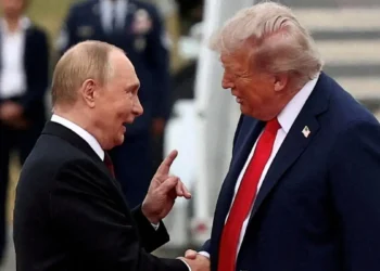 Ουκρανία: Το μυστικό σχέδιο Ντόναλντ Τραμπ και Βλαντιμίρ Πούτιν που αιφνιδίασε τους Ευρωπαίους