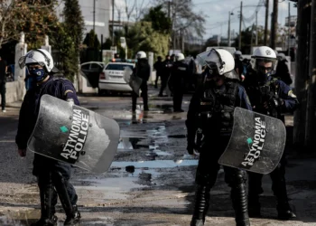 Από αύριο ξεκινά το σχέδιο αστυνόμευσης σε οικισμούς Ρομά – Θα συμμετέχουν 473 αστυνομικοί και ειδικοί διαμεσολαβητές