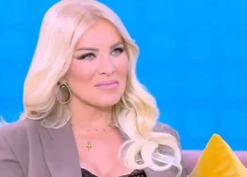 Κατερίνα Καινούργιου: «Έκανα τάμα στην Παναγία Δεομένη και μετά βγήκε θετικό το τεστ εγκυμοσύνης»