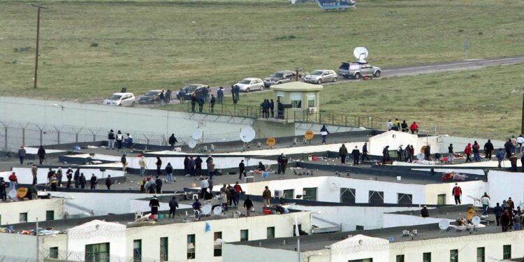 Σοκ στις φυλακές Μαλανδρίνου: Κρατούμενος ξύπνησε και είδε το πε@ς από συγκρατούμενο στο στόμα του – Άγρια συμπλοκή και απόπειρα αυτοκτονίας του δράστη