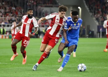 «Η Ρεάλ υπέφερε στον Πειραιά παρά τα τέσσερα γκολ»: Τα σχόλια στην Ισπανία για την εμφάνιση του Ολυμπιακού