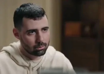 «Φρουρός της Χαμάς με βίασε μετά το ντους και απείλησε να με σκοτώσει αν το πω» – Συγκλονίζει η νέα μαρτυρία Ισραηλινού ομήρου