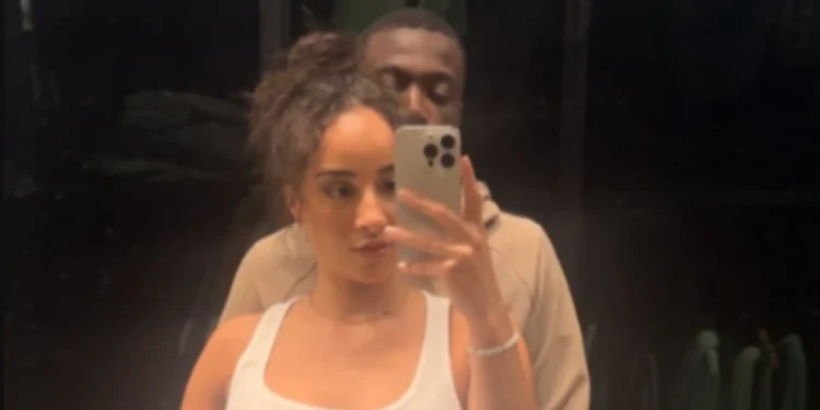 Πρώην αστέρας της Premier League παντρεύεται πρωταγωνίστρια ερωτικών ταινιών: «Θα γίνει γυναίκα για σπίτι»