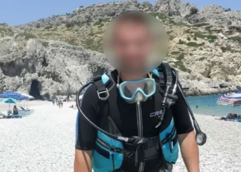 Ρόδος: «Έχασε το χέρι του από τον αγκώνα και κάτω, δεν έχει ξεπεράσει τον κίνδυνο» λέει ο αδελφός του 39χρονου πυροτεχνουργού