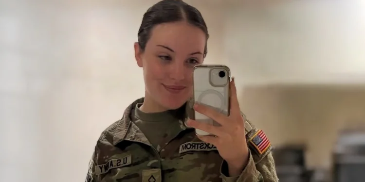 Νεκρή η 20χρονη εθνοφρουρός που δέχθηκε επίθεση από Αφγανό στην Ουάσινγκτον – Σε κρίσιμη κατάσταση ο συνάδελφός της