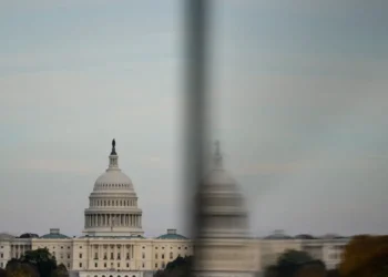 Κοντά στο τέλος του shutdown οι ΗΠΑ μετά από 5 εβδομάδες παράλυσης – Υπέρ της λύσης ψήφισαν Δημοκρατικοί