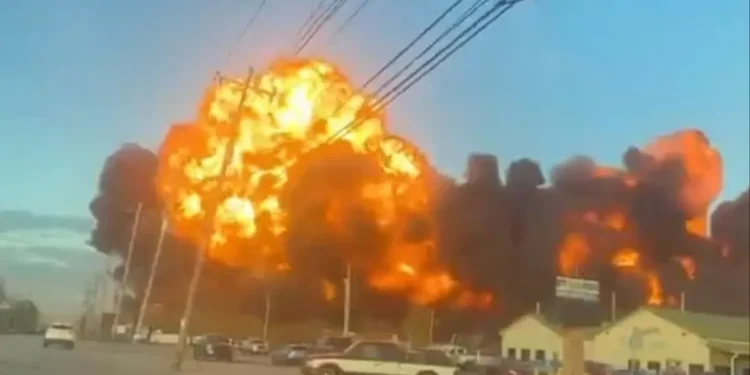 ΗΠΑ: Συνετρίβη αεροσκάφος της UPS στο Κεντάκι – Τουλάχιστον 7 νεκροί (βίντεο)