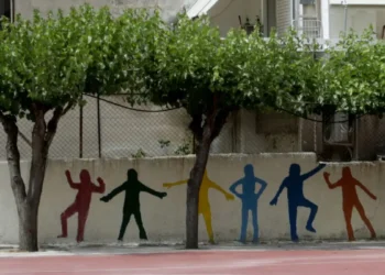 Τραγωδία στον Πειραιά: 13χρονη μαθήτρια πνίγηκε από την τροφή της σε ειδικό σχολείο