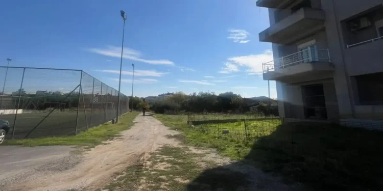 Θεσσαλονίκη: 55χρονος πυροβόλησε με καραμπίνα στον αέρα γιατί τον ενοχλούσαν ανήλικοι – Στο νοσοκομείο 15χρονος με τραύματα από σκάγια