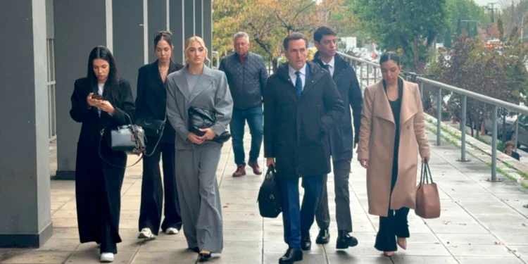 Φορτισμένη η Τούνη στη δίκη για το revenge porn: «Θέλω τιμωρία για τους δύο που είχαν ως στόχο να με καταστρέψουν, δεν έχω ζητήσει ούτε ένα ευρώ»