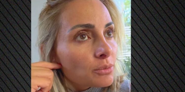 Πέταξαν πέτρες στο σπίτι της Βασιλικής Μιλλούση – «Αν τα παιδιά μου ήταν εδώ και έπαιζαν στον κήπο;»