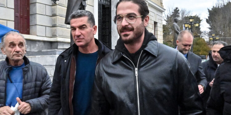 Άρης Μουγκοπέτρος: Σήμερα στο αυτόφωρο – Βαριές κατηγορίες από την εν διαστάσει σύζυγό του