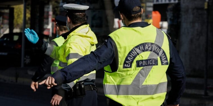 Νέα εποχή στους ελέγχους της Τροχαίας – Έρχεται το άμεσο ναρκοτέστ με μπατονέτα