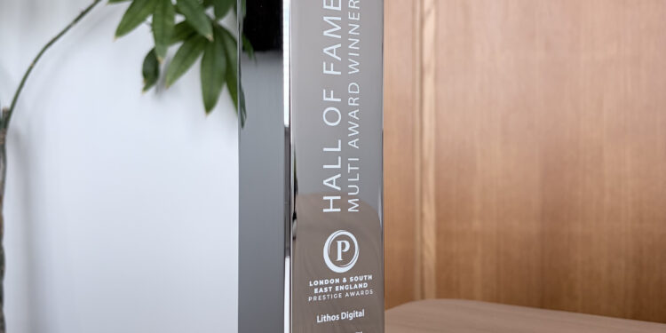 Καλύτερη εταιρεία SEO – GEO η Lithos Digital στα Prestige Awards του Λονδίνου