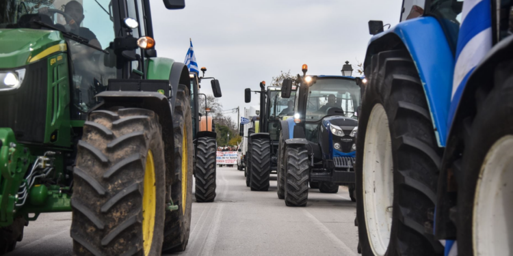 Αγρότες: Σκληραίνουν τη στάση τους και προαναγγέλουν νέες κινητοποιήσεις – Κρίσιμη σύσκεψη στις Σέρρες