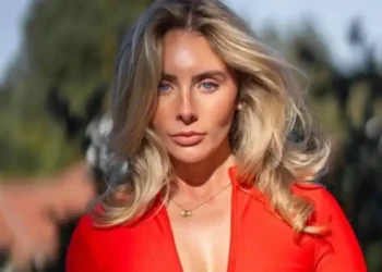 Bonnie Blue: Συνελήφθη με 17 άντρες στο Μπαλί για ερωτική ταινία – Οι πρώτες εικόνες που μεταδόθηκαν