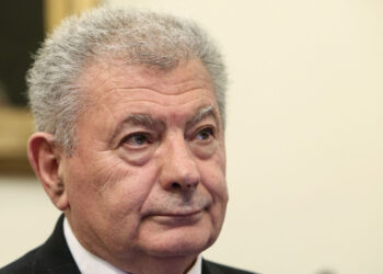 «Πού πας ρε κωλόγερε; Τον χτύπησε στο κεφάλι με το κοντάρι»: Κατάθεση “φωτιά” αυτόπτη μάρτυρα στη δίκη για τον θάνατο Βαλυράκη στοιχειοθετεί δολοφονία