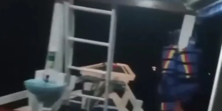 Σοκ στη Βαλένθια: Σκοτώθηκε ο προπονητής Φερνάντο Μαρτίν με τα τρία παιδιά του σε ναυάγιο στην Ινδονησία