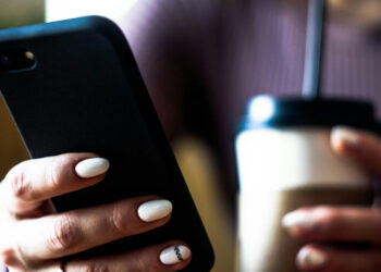 IRIS: Νέα εποχή από σήμερα σε όλες τις πληρωμές – Οι παραβάτες κινδυνεύουν με πρόστιμα