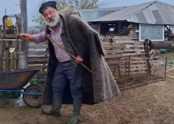 «Λύγισε» ο κτηνοτρόφος που συγκλόνισε το πανελλήνιο – «Φεύγω από την Ελλάδα»(Βίντεο)