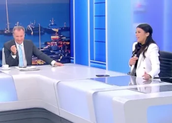 Η Λατινόπουλου έκανε τον σταυρό της όταν τη συνέκριναν με την Κωνσταντοπούλου – «Να εξεταστεί η θανατική ποινή σε όσους ασελγούν σε ανήλικους»