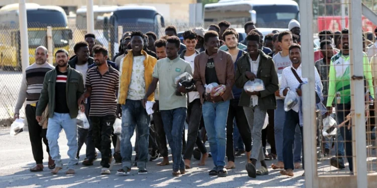 Μηδενίζουν οι εκκρεμότητες από το Δουβλίνο ΙΙΙ για τις πιθανές επιστροφές χιλιάδων μεταναστών από την Ευρώπη στην Ελλάδα – Τι προβλέπει η συμφωνία